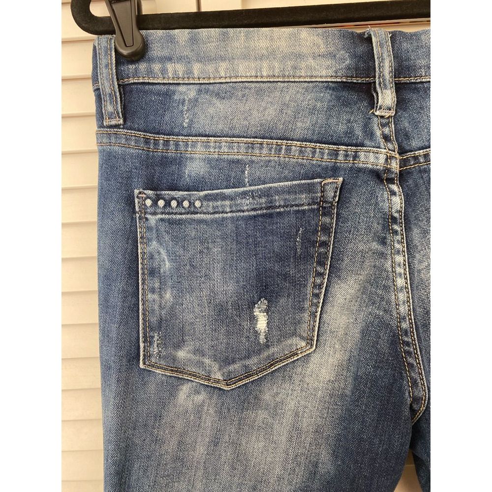 🎉HP🎉BLANKNYC❤️‍🔥Distressed Boyfriend in Fit of Range from Revolve SOLD OUT - Picture 6 of 7